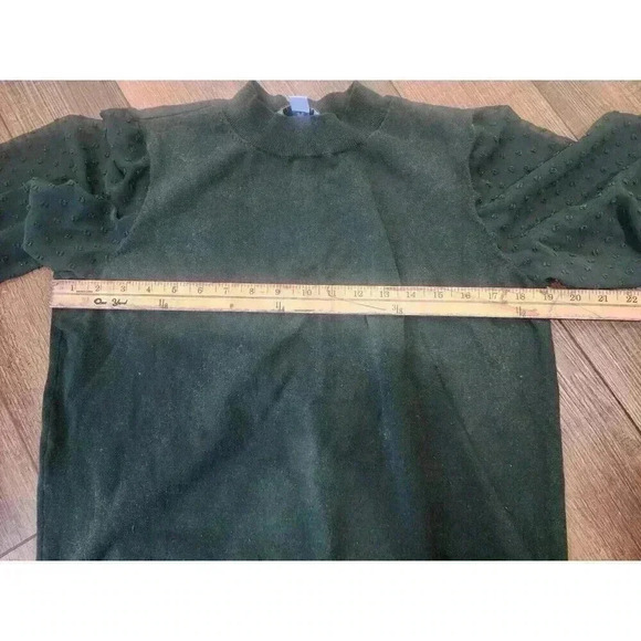 CeCe Green Long Lace Sleeve Blouse size Large - Picture 6 of 6